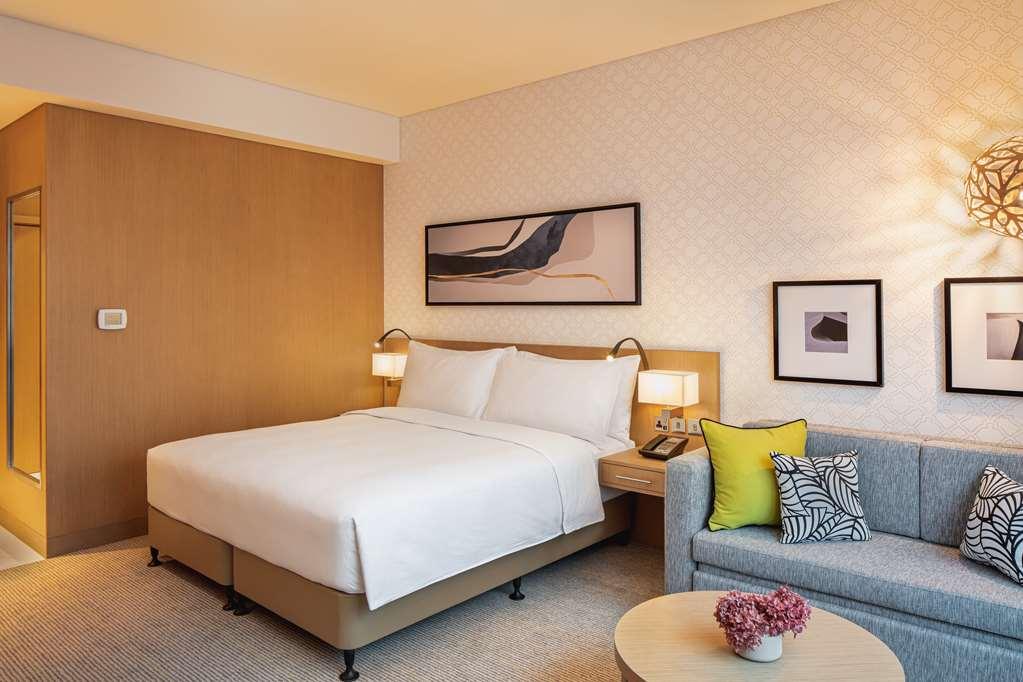 Doubletree By Hilton Fujairah City Room photo A room at the hotel